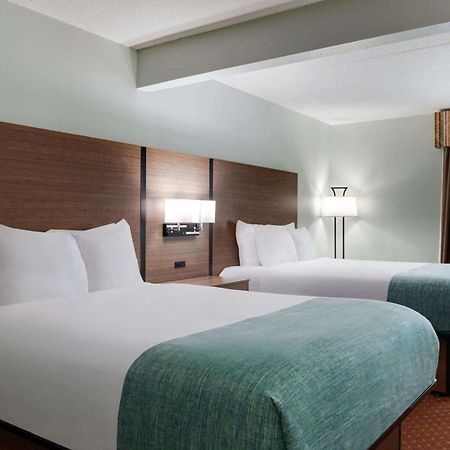 Wingate By Wyndham Louisville East Εξωτερικό φωτογραφία