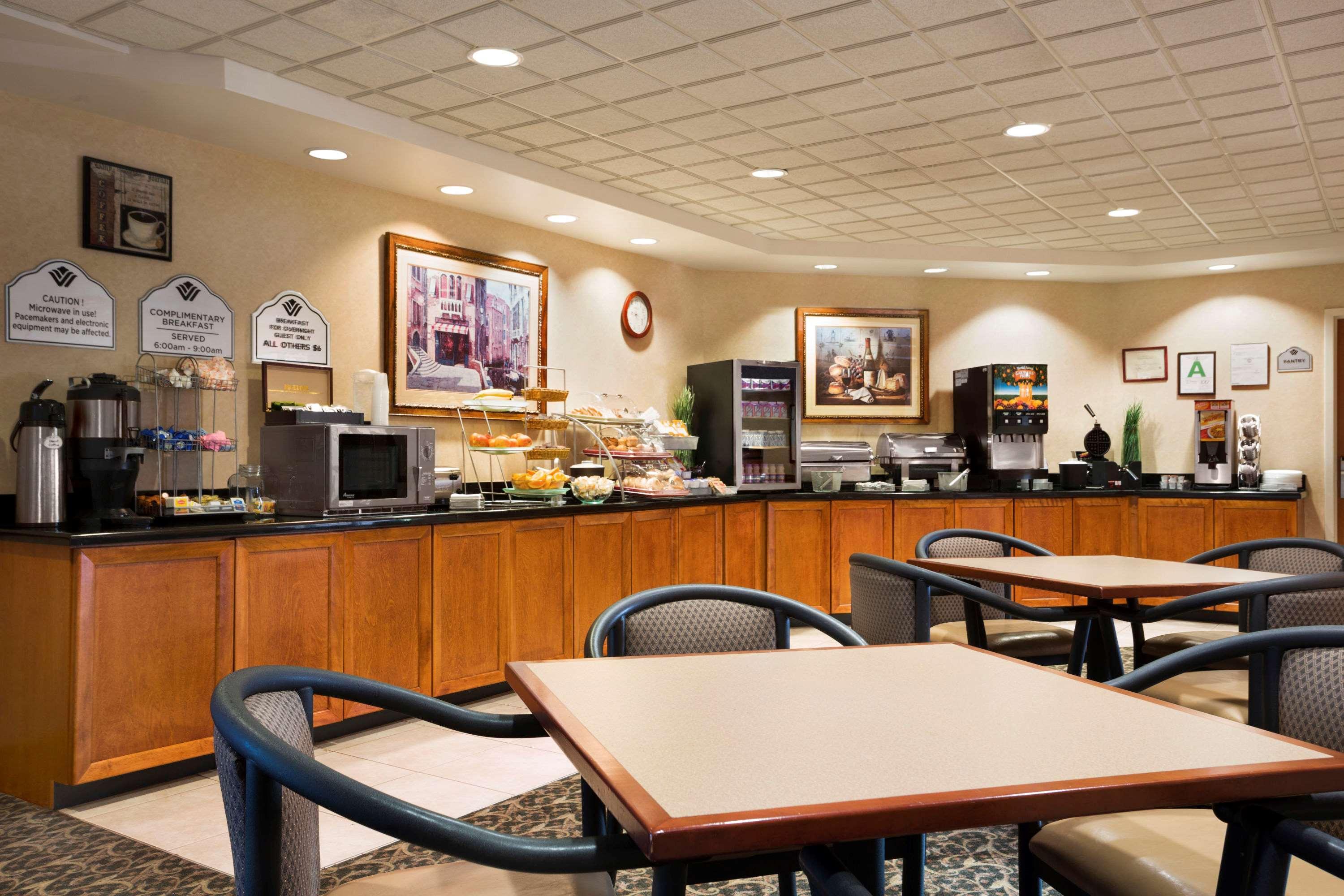 Wingate By Wyndham Louisville East Εξωτερικό φωτογραφία