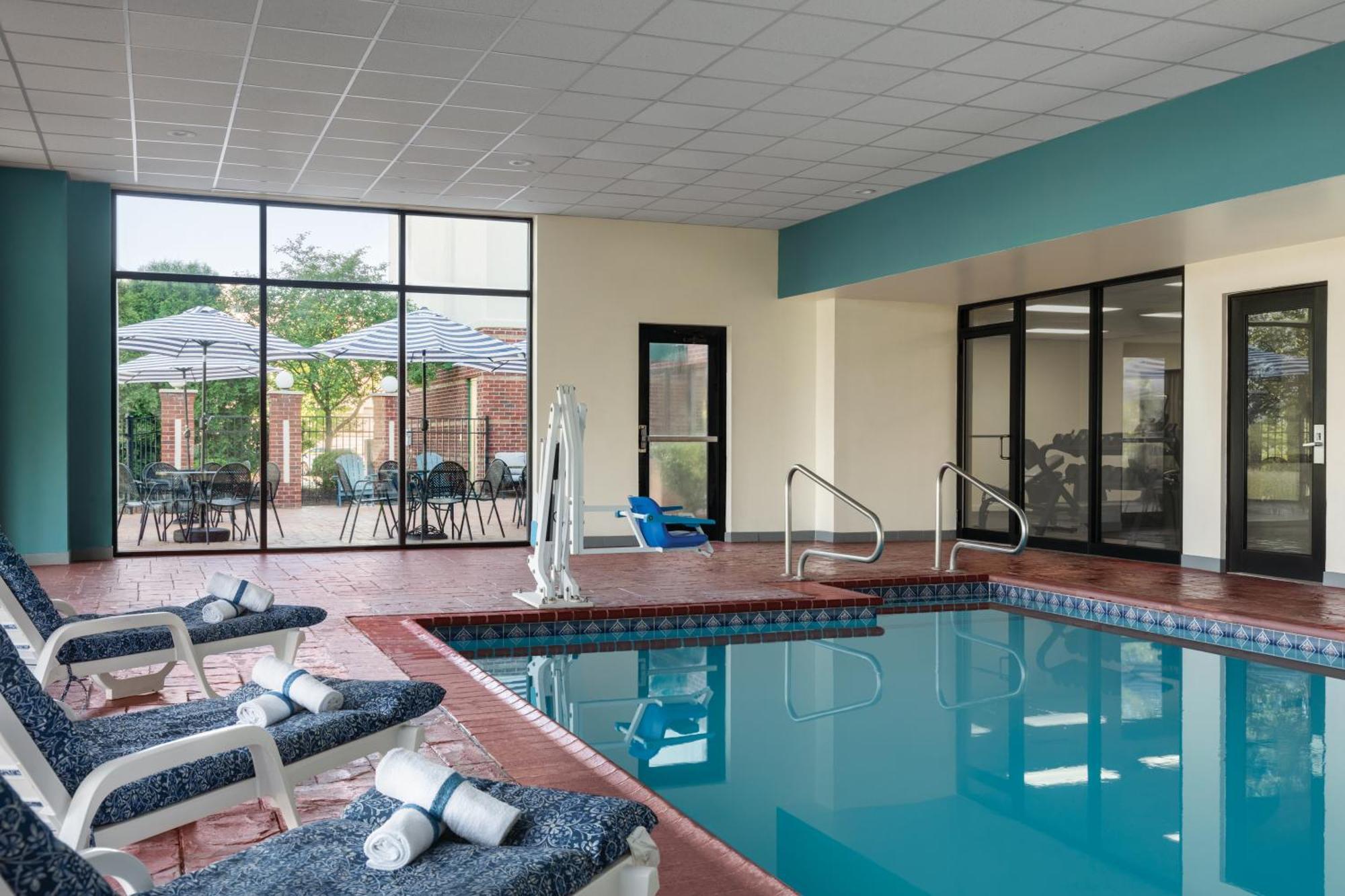 Wingate By Wyndham Louisville East Εξωτερικό φωτογραφία