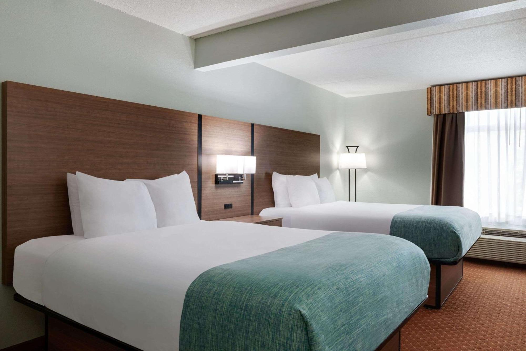 Wingate By Wyndham Louisville East Εξωτερικό φωτογραφία